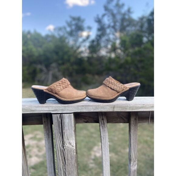 Sofft Brown Leather Slip On Mule Womens Size 6.5M Braided Open Heel Clogs Casual - Picture 4 of 8
